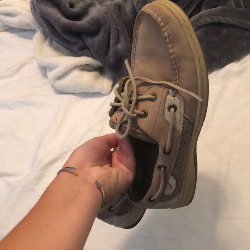 Sorry topsiders women’s size 9